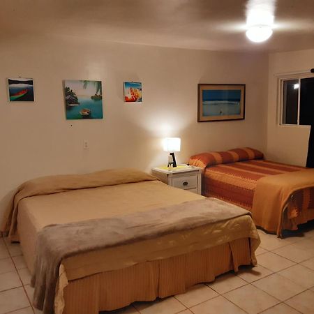 #44 #27 Room 2 Beds Near Beach San Felipe  Room photo