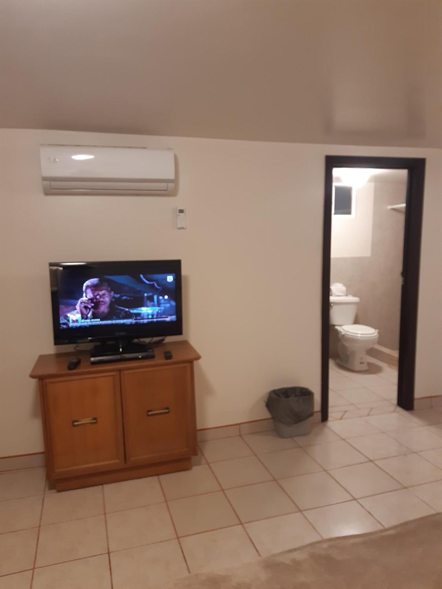 #44 #27 Room 2 Beds Near Beach San Felipe  Room photo